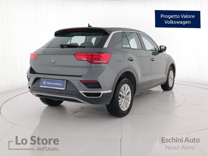 4 - Volkswagen T-Roc 2.0 tdi style 115cv