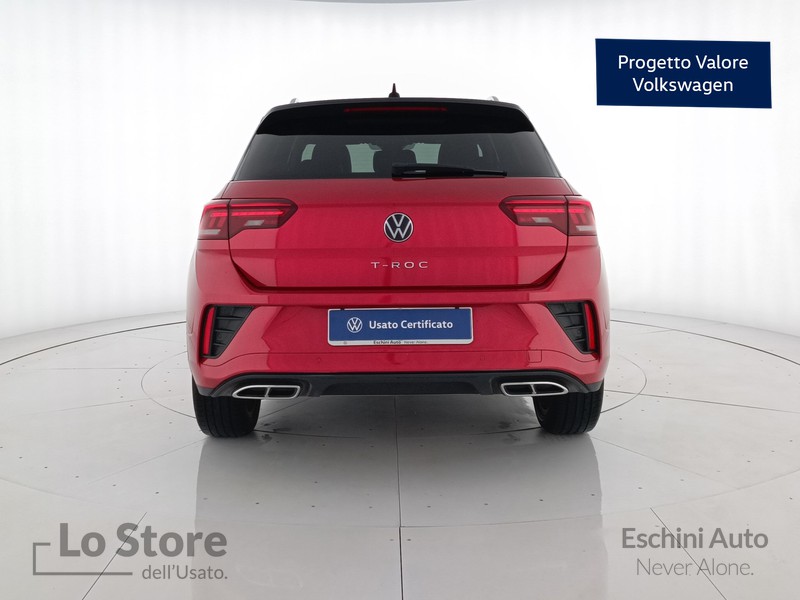 5 - Volkswagen T-Roc 1.0 tsi r-line 110cv