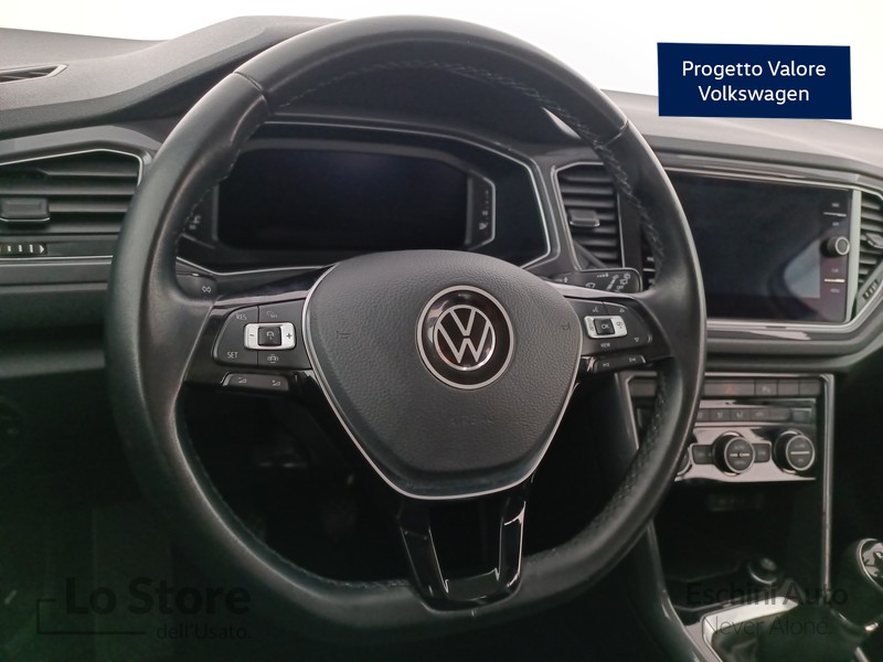 13 - Volkswagen T-Roc 1.5 tsi business