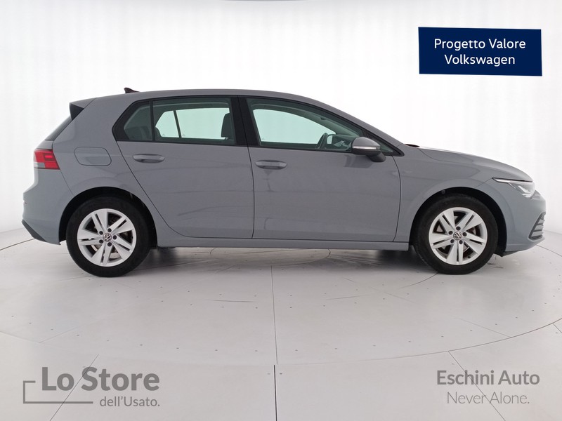 3 - Volkswagen Golf 1.0 tsi evo life 110cv