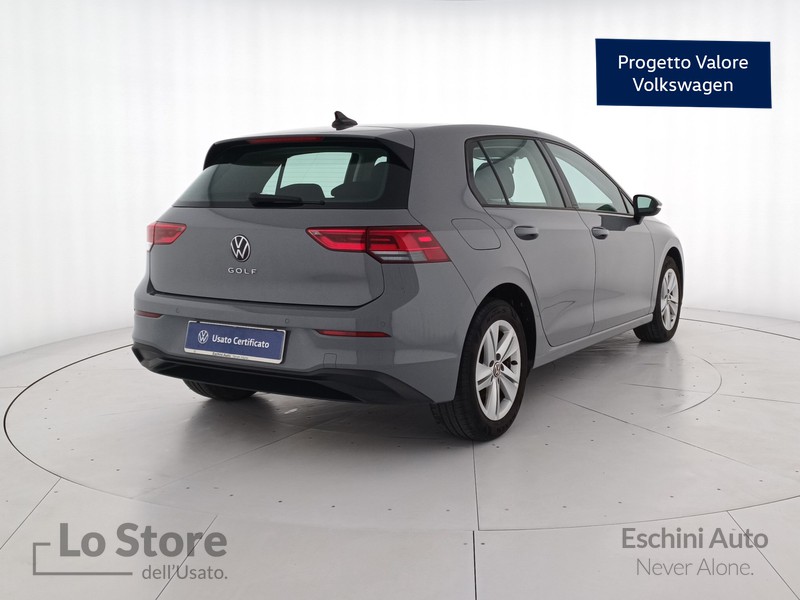 4 - Volkswagen Golf 1.0 tsi evo life 110cv