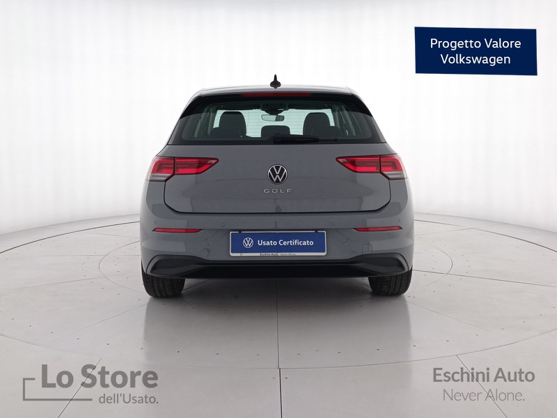 5 - Volkswagen Golf 1.0 tsi evo life 110cv