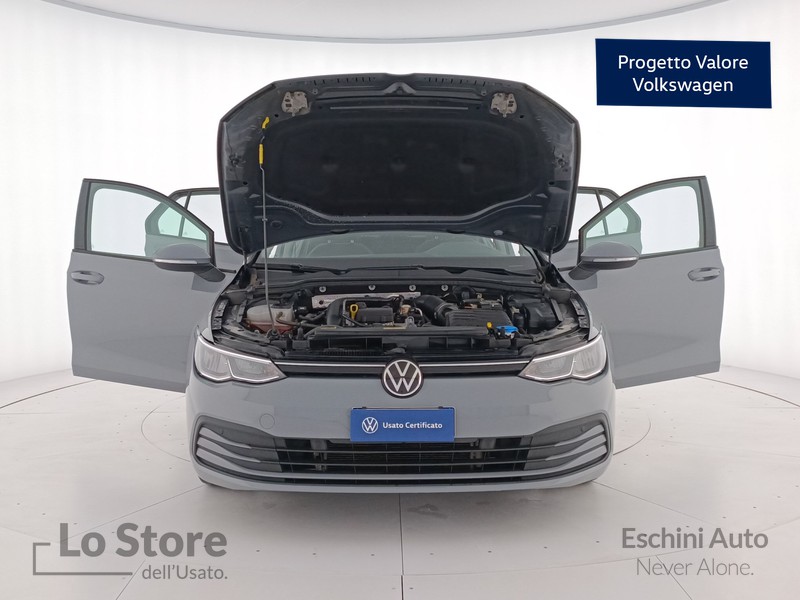 22 - Volkswagen Golf 1.0 tsi evo life 110cv