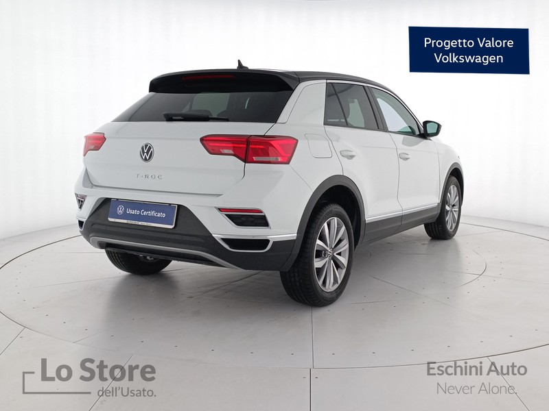 4 - Volkswagen T-Roc 1.0 tsi style 110cv