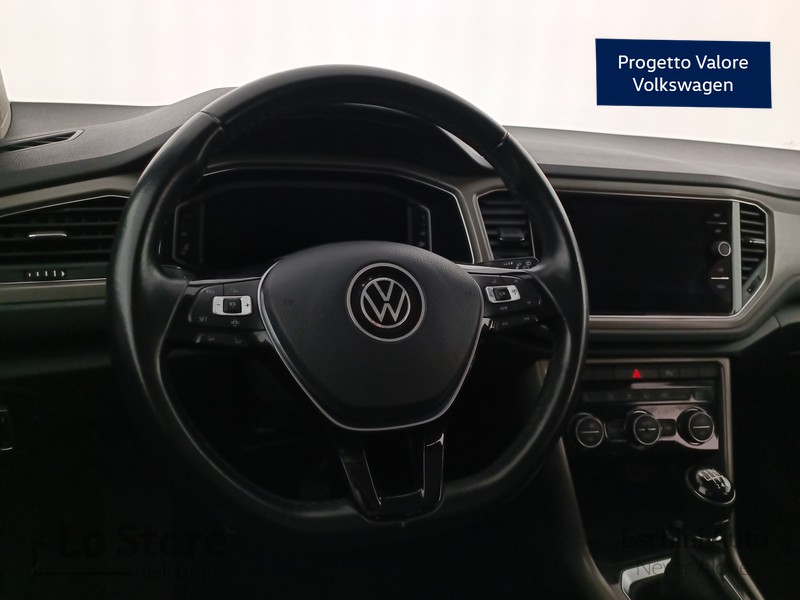 13 - Volkswagen T-Roc 2.0 tdi style 150cv