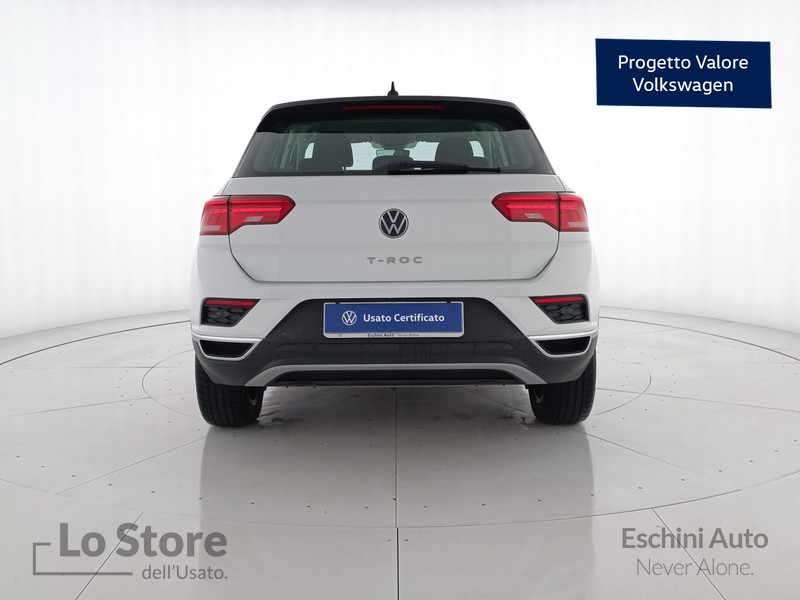 5 - Volkswagen T-Roc 1.0 tsi style 110cv