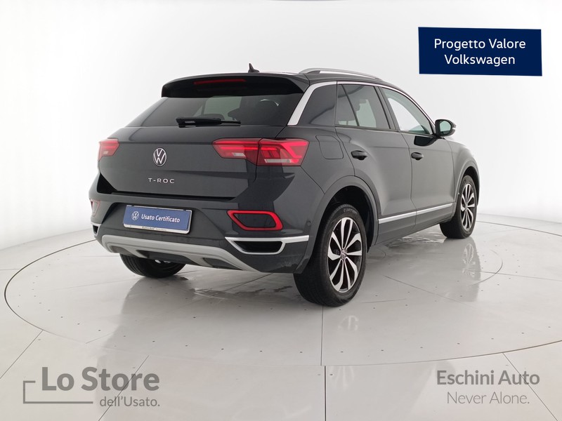 4 - Volkswagen T-Roc .0 tdi style 115cv