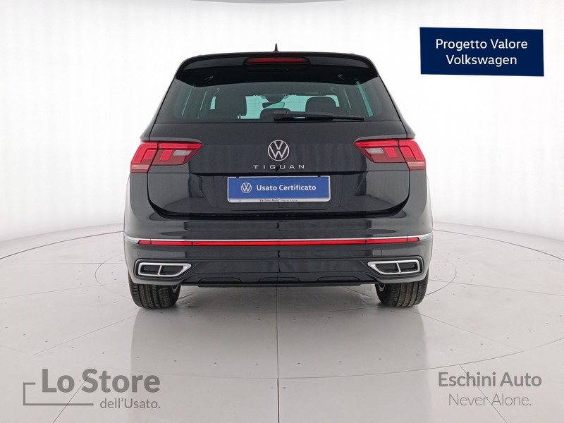 5 - Volkswagen Tiguan 2.0 tdi r-line 150cv dsg