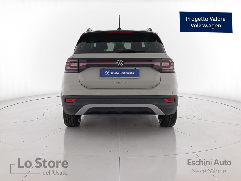 5 - Volkswagen T-Cross 1.0 tsi style 110cv