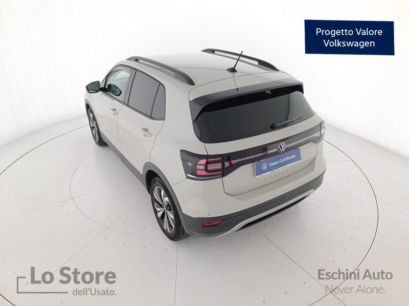 6 - Volkswagen T-Cross 1.0 tsi style 110cv