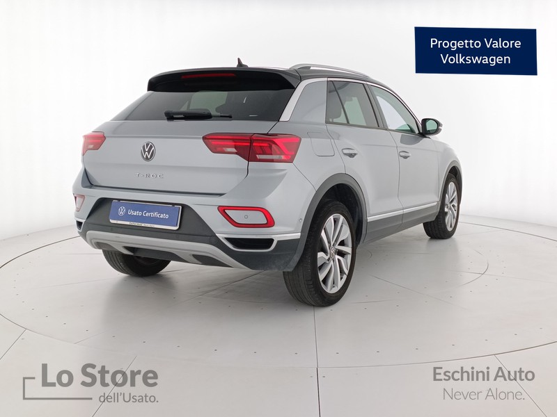 4 - Volkswagen T-Roc 2.0 tdi style 150cv dsg