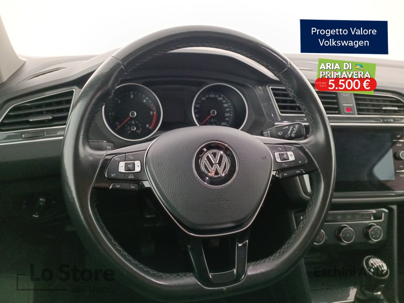 13 - Volkswagen Tiguan 1.6 tdi style 115cv