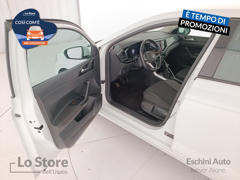 18 - Volkswagen Polo 1.0 tsi life 95cv