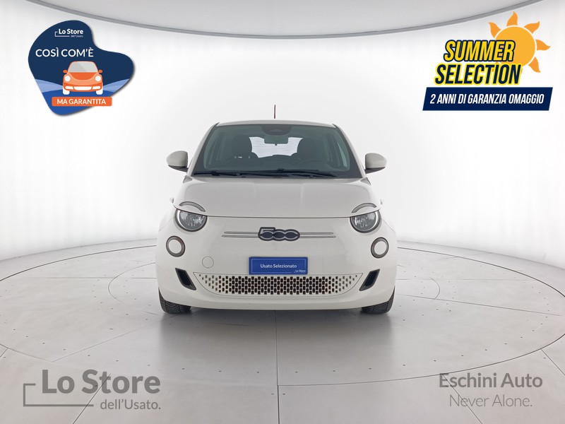 2 - Fiat 500 500e 23,65 kwh action