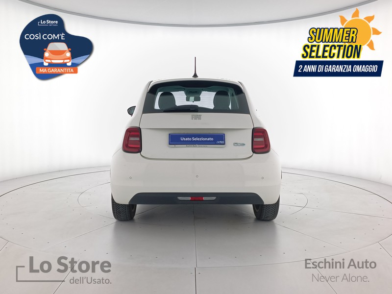 5 - Fiat 500 500e 23,65 kwh action