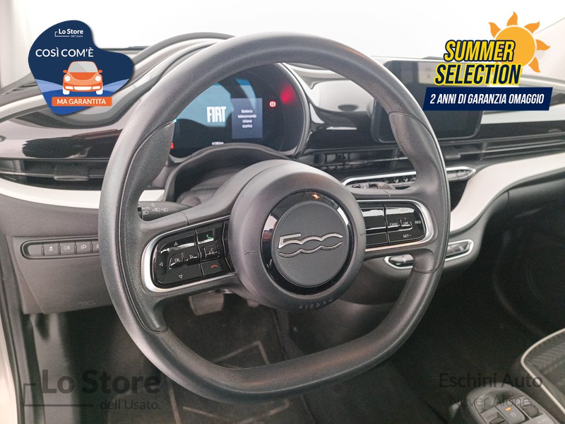 12 - Fiat 500 500e 23,65 kwh action