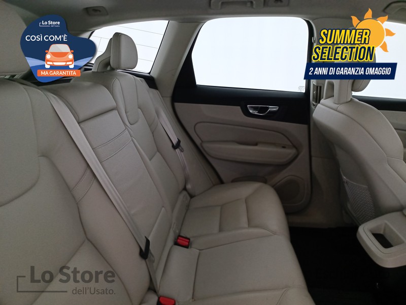 9 - Volvo XC60 2.0 d4 inscription awd