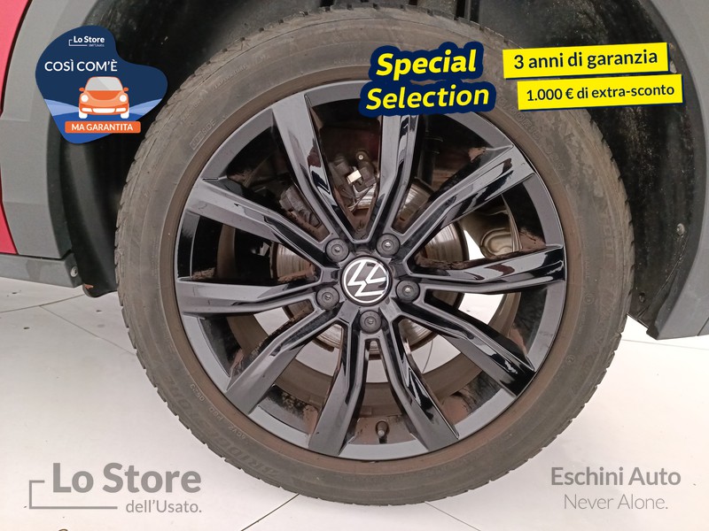 8 - Volkswagen T-Roc 1.0 tsi style 110cv