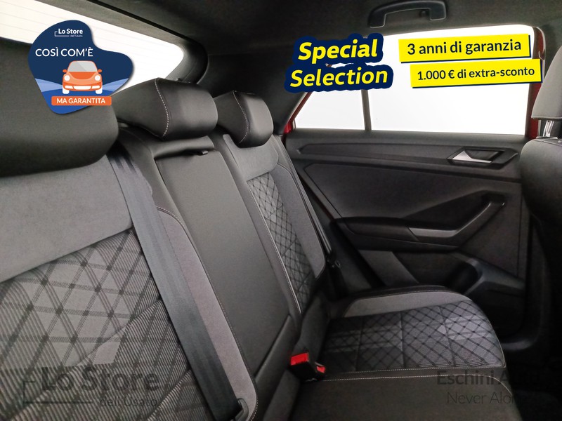 10 - Volkswagen T-Roc 1.0 tsi style 110cv