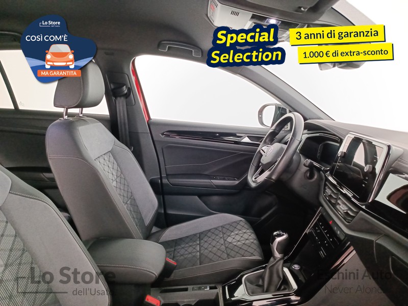 11 - Volkswagen T-Roc 1.0 tsi style 110cv