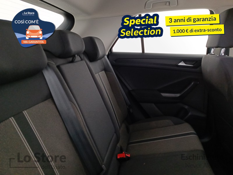 10 - Volkswagen T-Roc 1.5 tsi style dsg