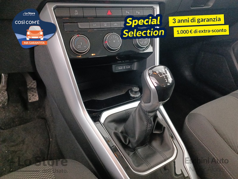 16 - Volkswagen T-Roc 1.0 tsi life 110cv