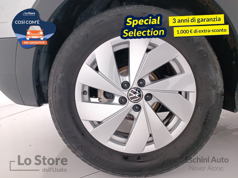 8 - Volkswagen T-Cross 1.0 tsi life 115cv dsg