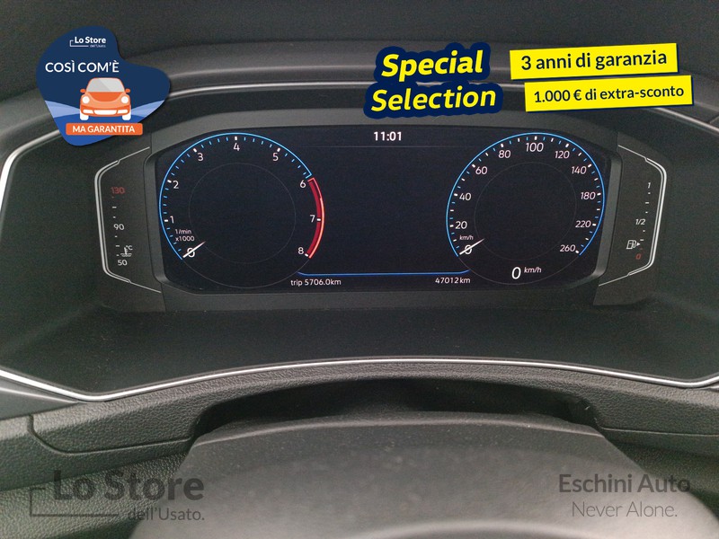 13 - Volkswagen T-Roc 1.5 tsi advanced dsg