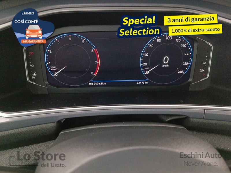 13 - Volkswagen T-Roc 0 tsi style 110cv