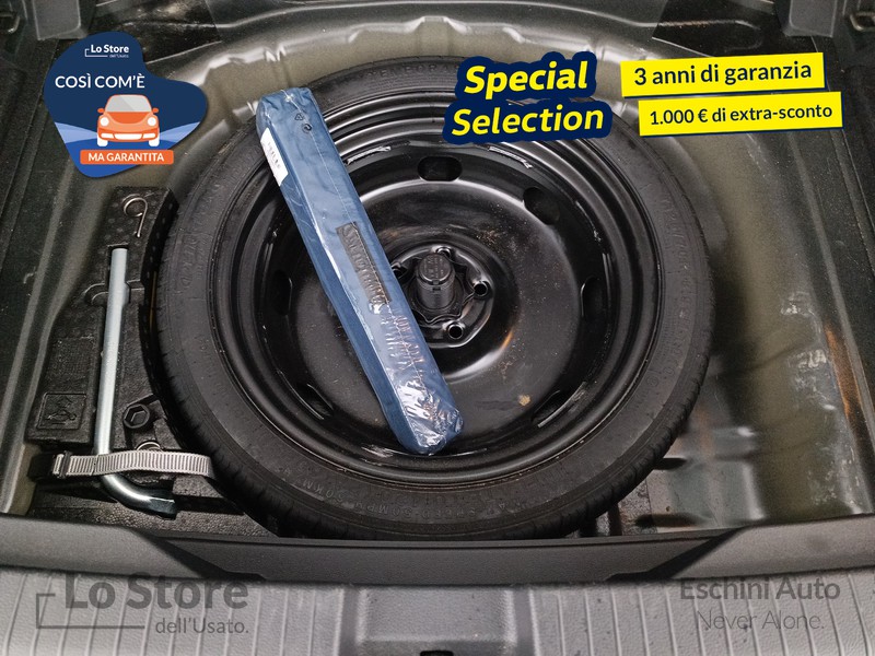 22 - Volkswagen T-Roc 0 tsi style 110cv