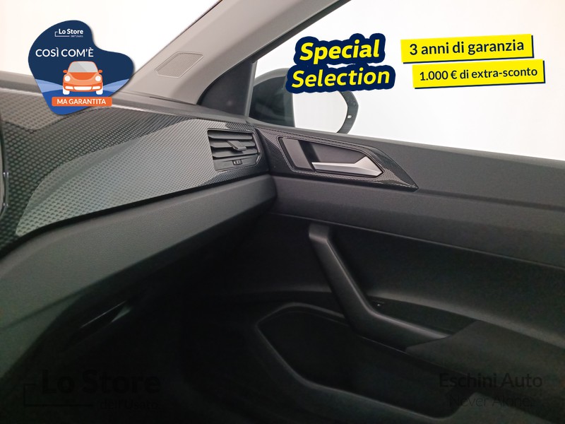 17 - Volkswagen Taigo 1.0 tsi life 110cv