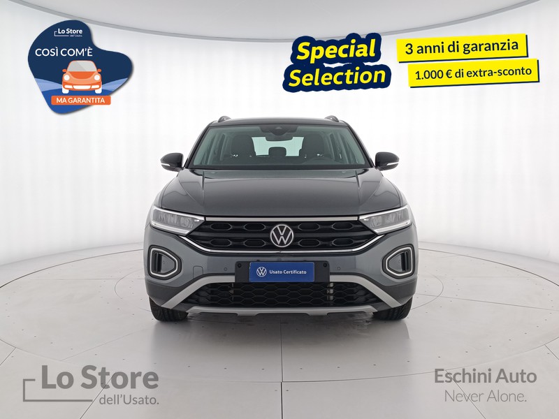 2 - Volkswagen T-Roc 1.5 tsi life dsg