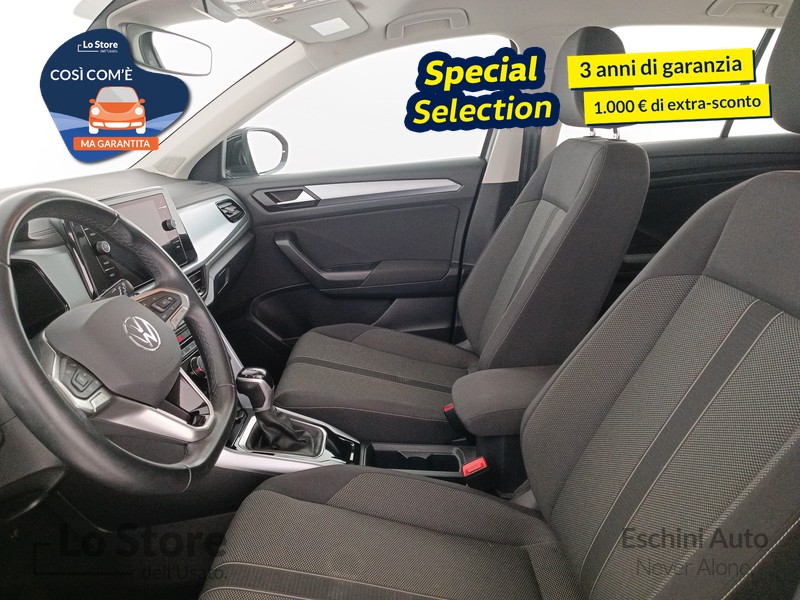 16 - Volkswagen T-Roc 1.5 tsi life dsg
