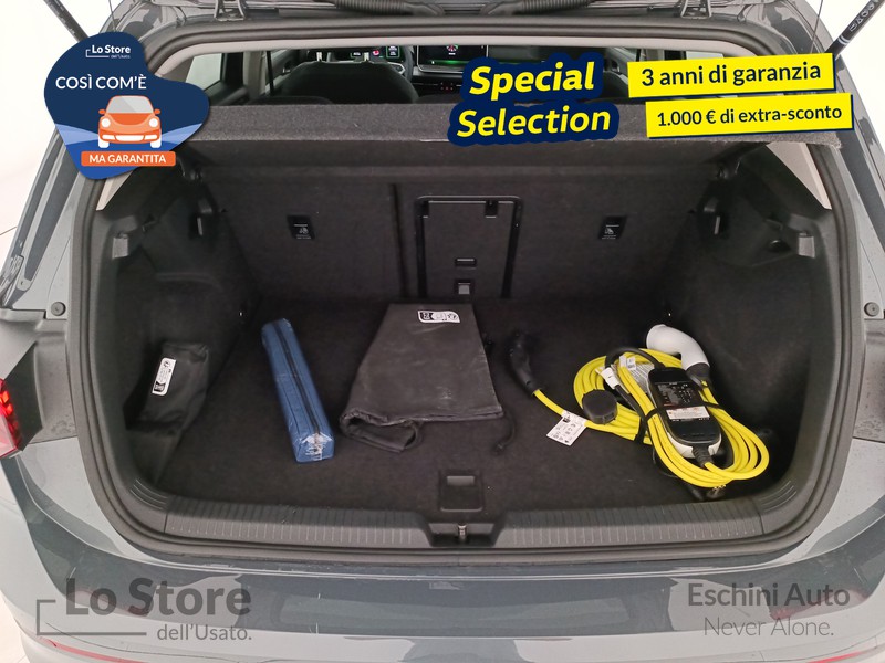 21 - Volkswagen Golf 1.5 tsi ehybrid life 204cv dsg