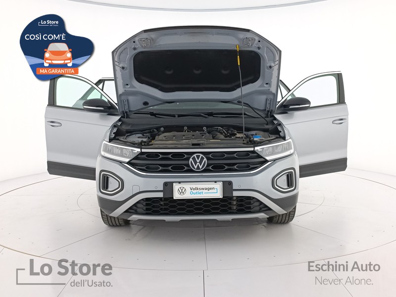 21 - Volkswagen T-Roc 1.5 tsi life dsg