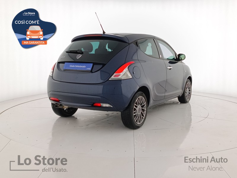 4 - Lancia Ypsilon 1.2 silver ecochic gpl 69cv