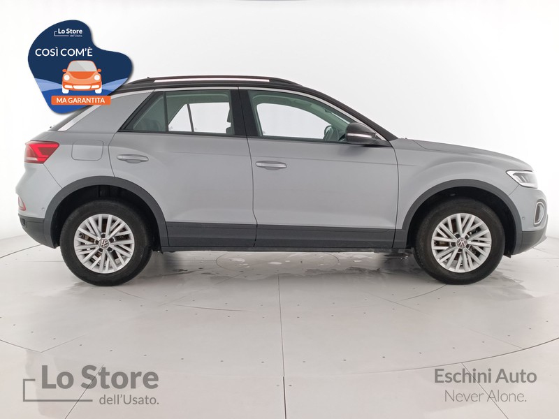 3 - Volkswagen T-Roc 1.5 tsi life dsg