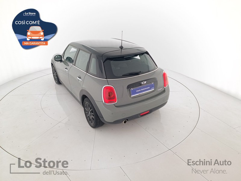 6 - Mini Cooper D 1.5 business 5p auto my18