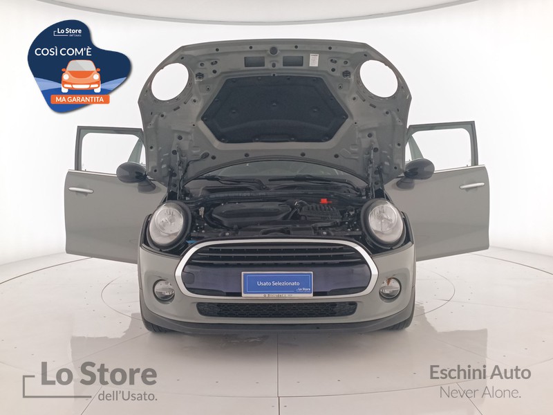 22 - Mini Cooper D 1.5 business 5p auto my18