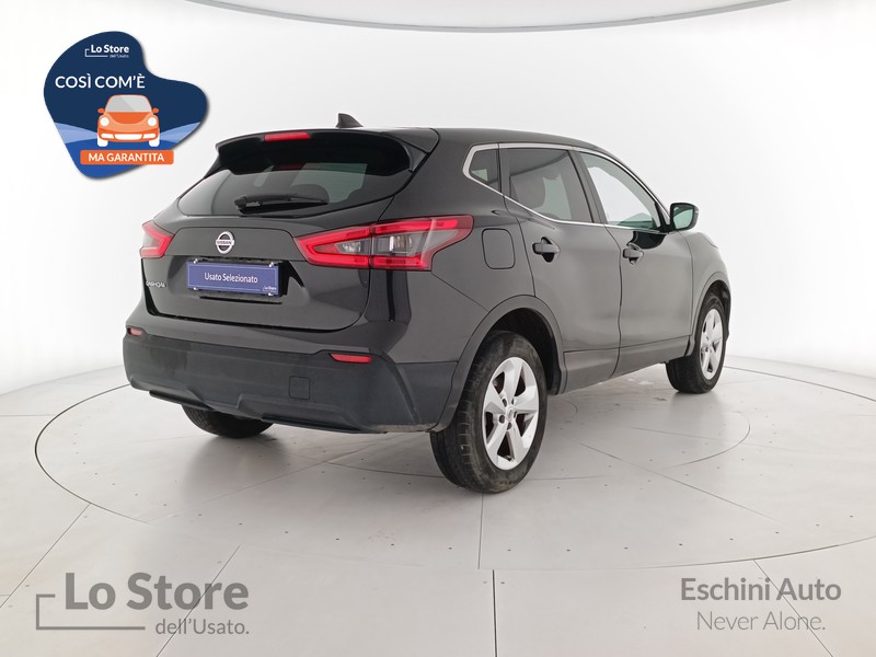 4 - Nissan Qashqai 1.5 dci visia 110cv