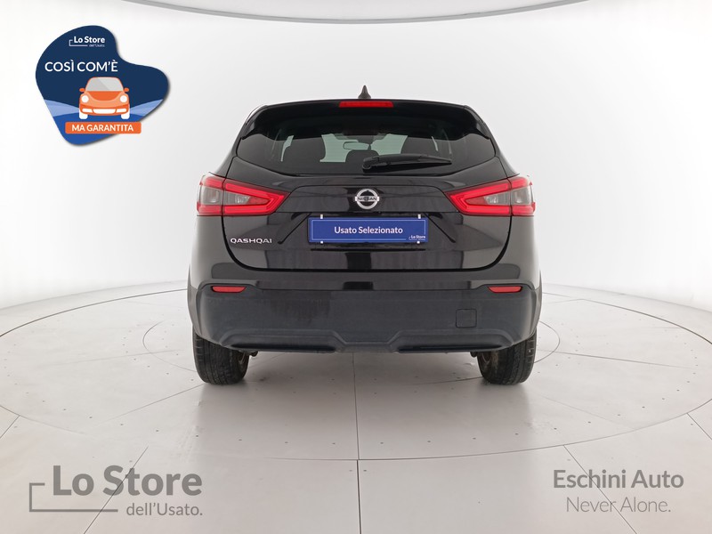 5 - Nissan Qashqai 1.5 dci visia 110cv