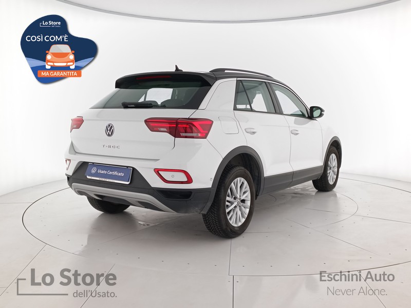 4 - Volkswagen T-Roc 1.0 tsi life 110cv