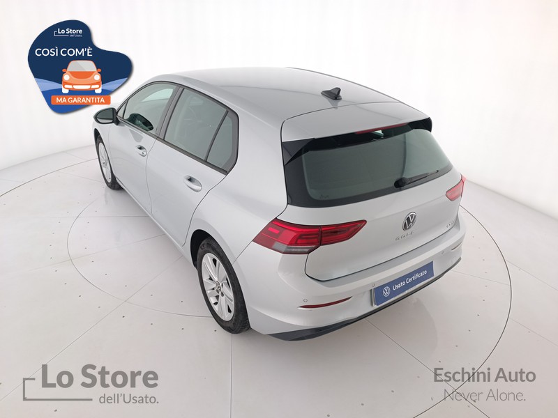 6 - Volkswagen Golf 1.0 etsi evo life 110cv dsg