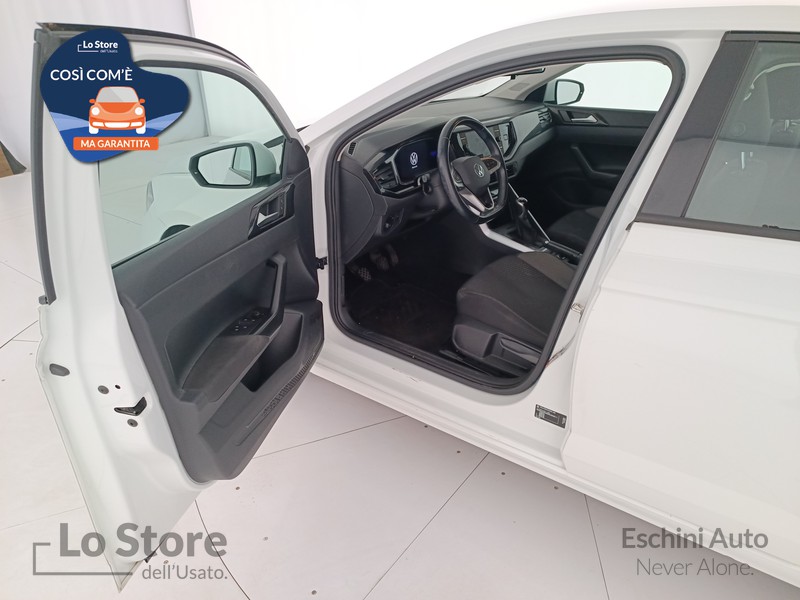 18 - Volkswagen Polo 1.0 tsi life 95cv