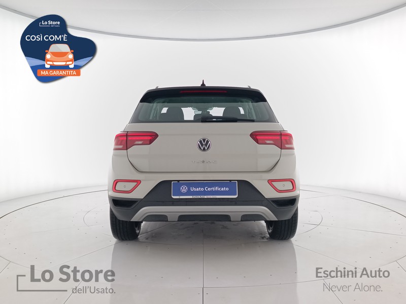 5 - Volkswagen T-Roc 1.0 tsi life 110cv