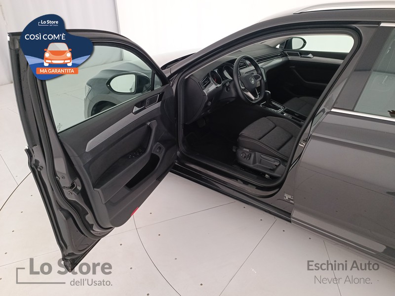 18 - Volkswagen Passat variant 2.0 tdi business 150cv dsg