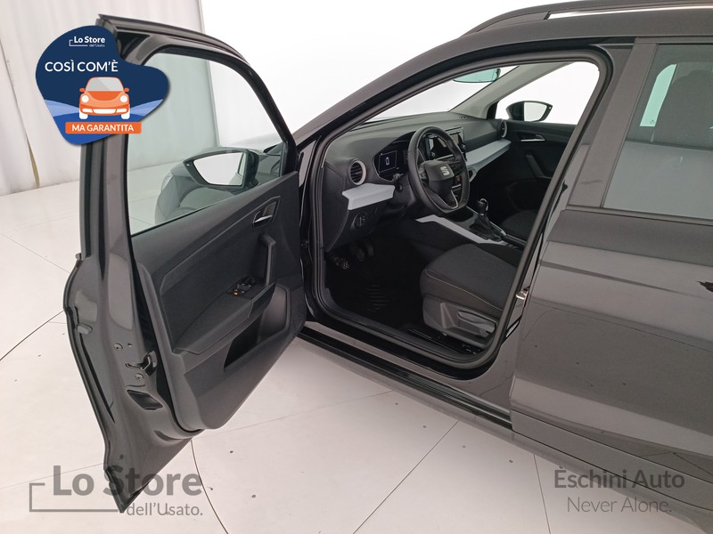 17 - Seat Arona 1.0 ecotsi black edition 95cv