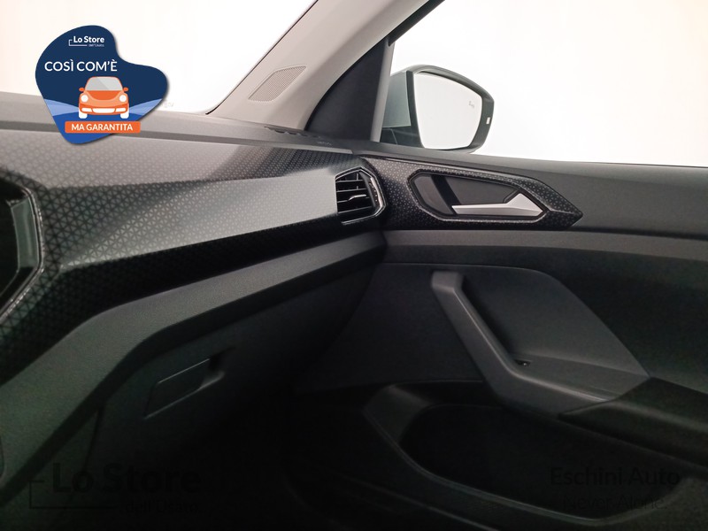 17 - Volkswagen T-Cross 1.0 tsi advanced 110cv