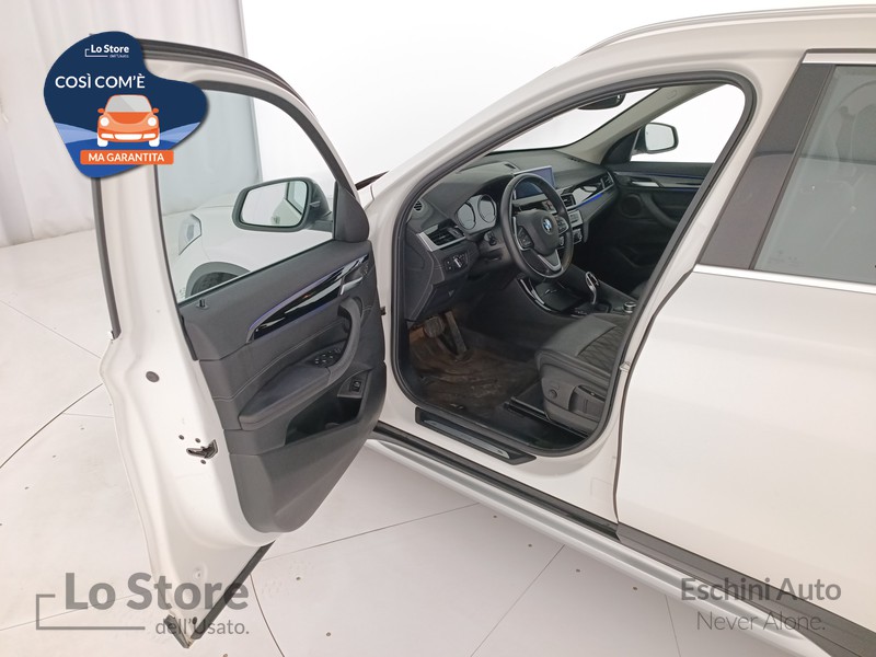 18 - BMW X1 sdrive18d xline plus auto