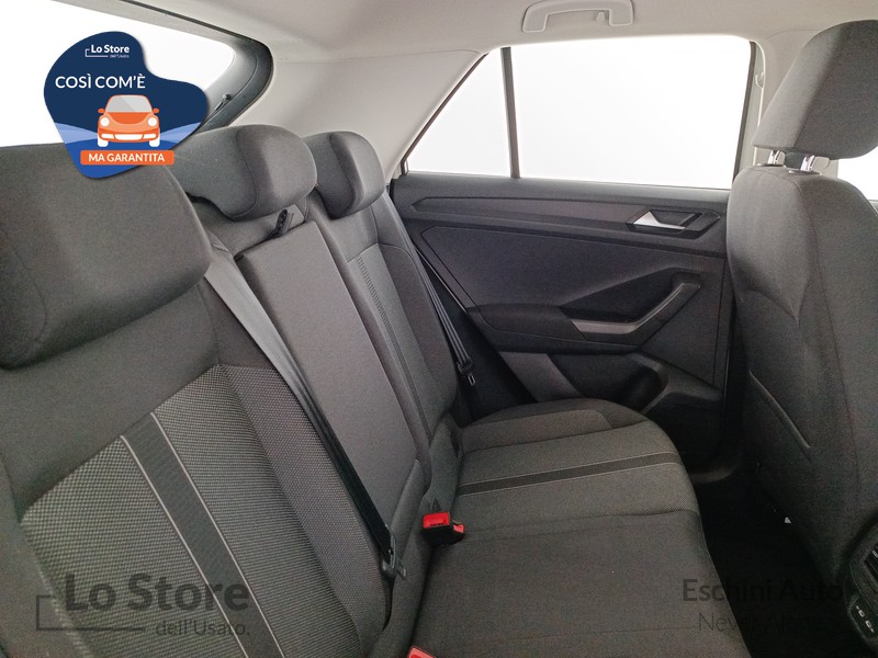 9 - Volkswagen T-Roc 1.0 tsi life 110cv